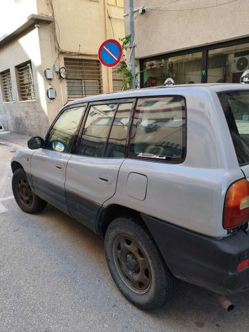 מודעת רכב טויוטה