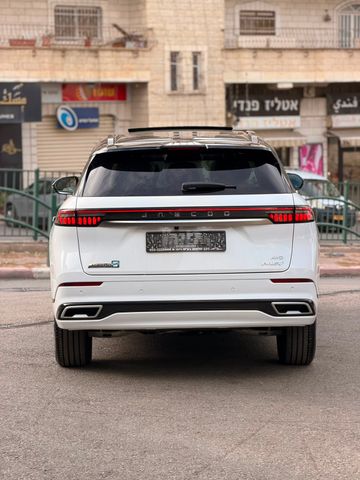 מודעת רכב ג'אקו J8 1