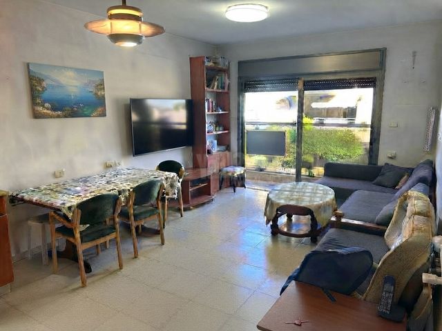 זמנהוף 5