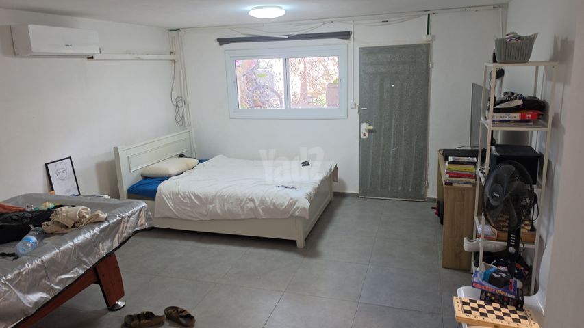 Herzliya, Israel 5