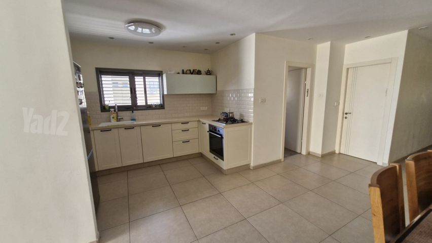 Petah Tikva, Israel 4