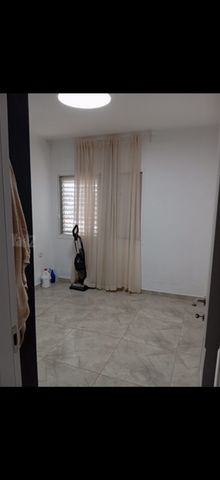 שדרות יוספטל 95