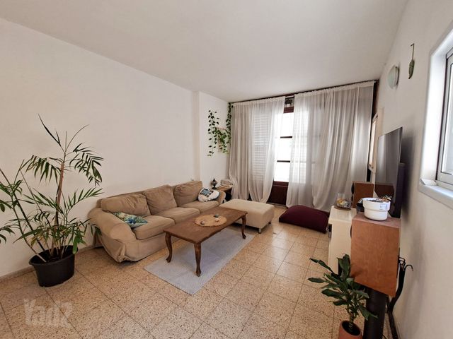 Rehovot, Israel 4