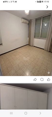 Holon, Israel 4