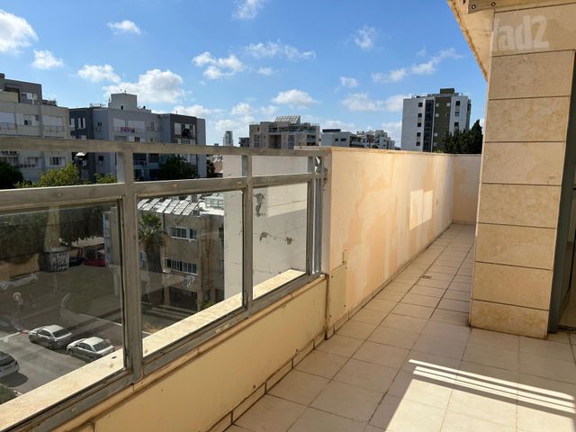 Ramat Gan, Israel 3