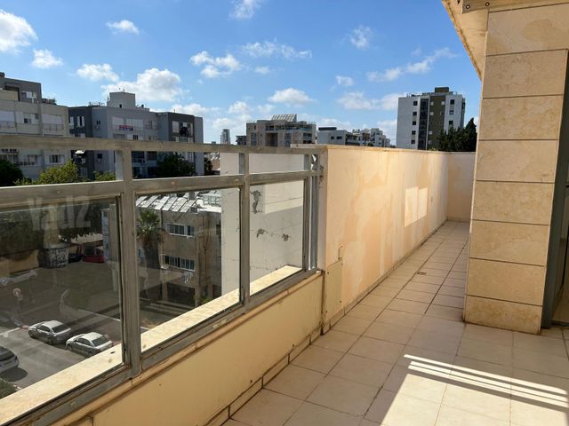 Ramat Gan, Israel 5