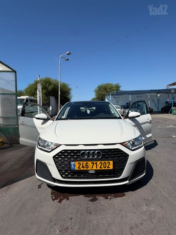 מודעת רכב אאודי A1