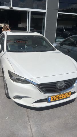 מודעת רכב מאזדה 6
