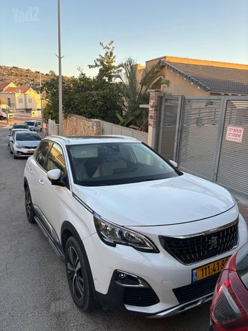 מודעת רכב פיג'ו 3008