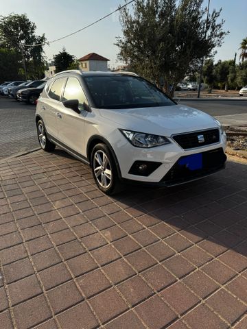 מודעת רכב סיאט ארונה