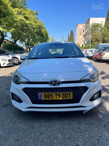 מודעת רכב יונדאי i20