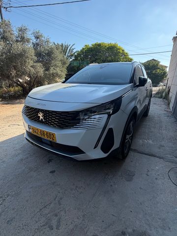 מודעת רכב פיג'ו 3008