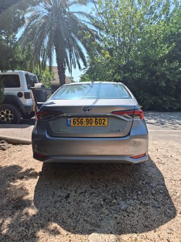 מודעת רכב טויוטה קורולה