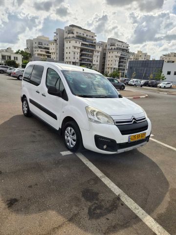 ברלינגו  XTR אוט׳ 1.6 (100 כ״ס)