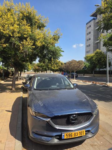 מודעת רכב מאזדה CX-5