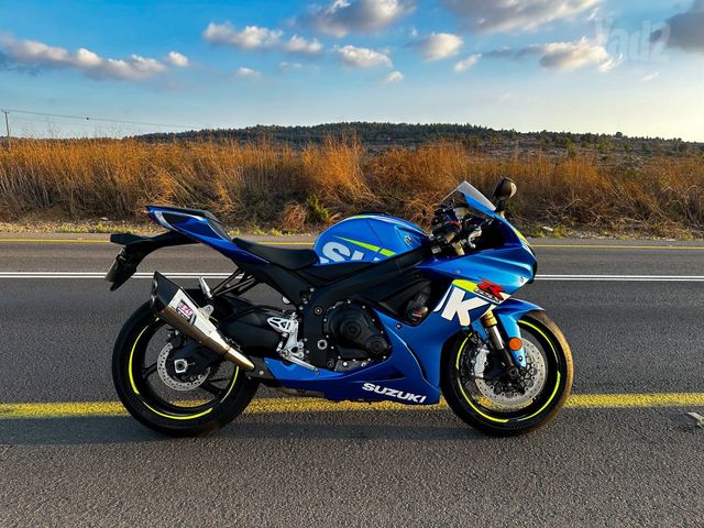 מודעת רכב סוזוקי GSX-R750