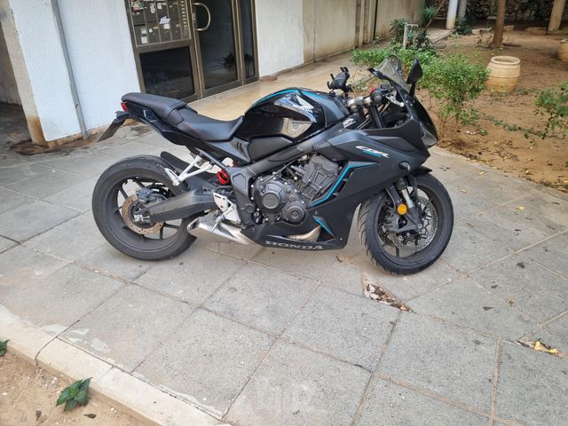 מודעת רכב הונדה CBR650R