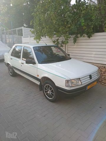מודעת רכב פיג'ו