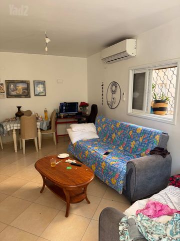 Holon, Israel 7