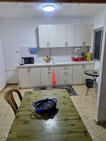 גאון הירדן 261