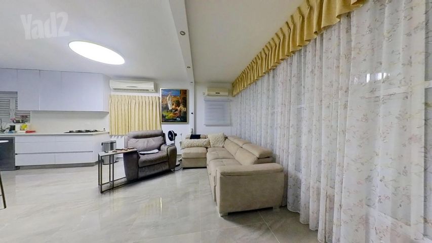 Ramat Gan, Israel 5