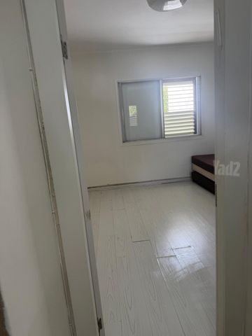 לוי אשכול 37