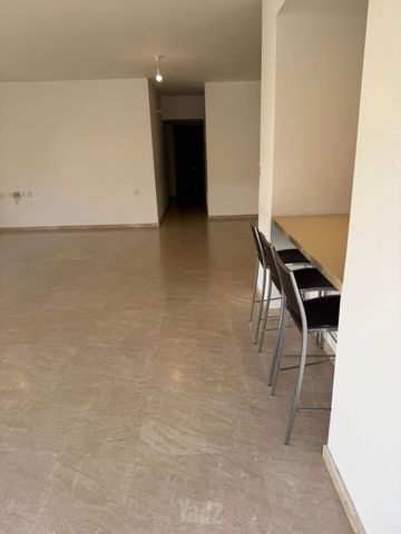 Holon, Israel 6
