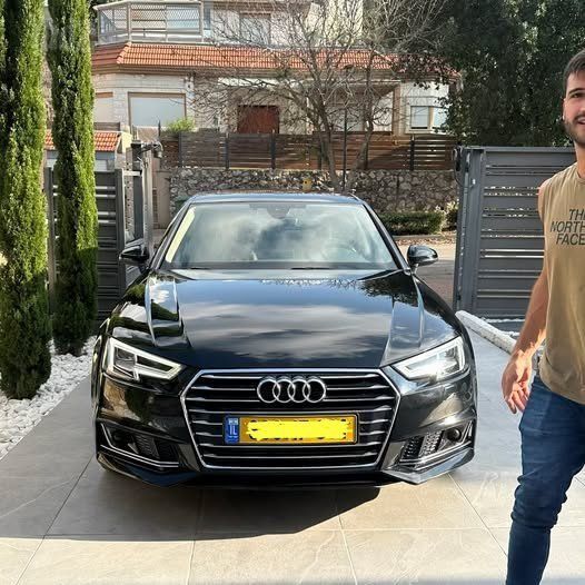 מודעת רכב אאודי A4