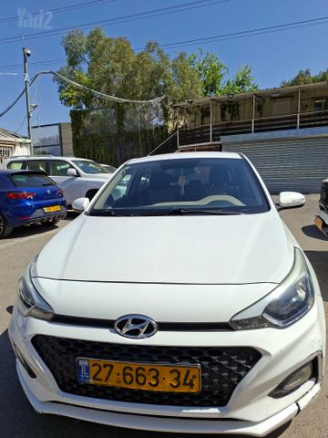 מודעת רכב יונדאי i20