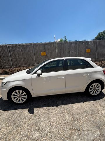 מודעת רכב אאודי A1