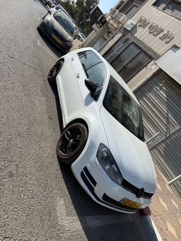 מודעת רכב פולקסווגן גולף