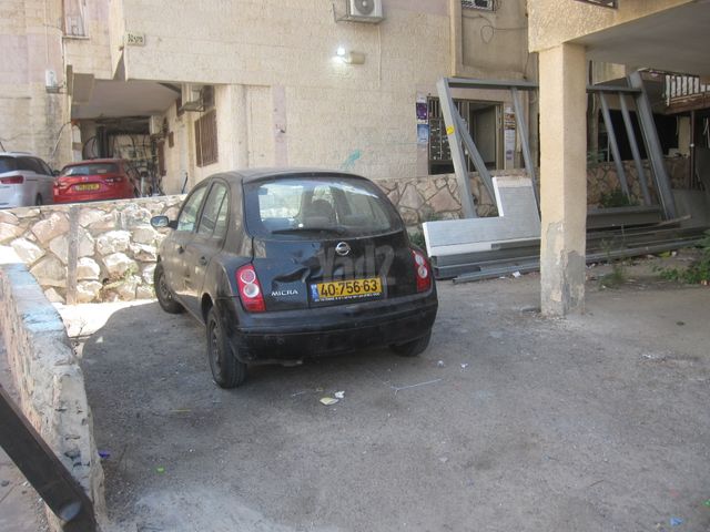 מודעת רכב ניסאן מיקרה