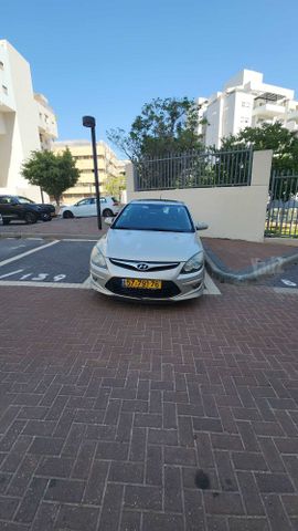 מודעת רכב יונדאי i30