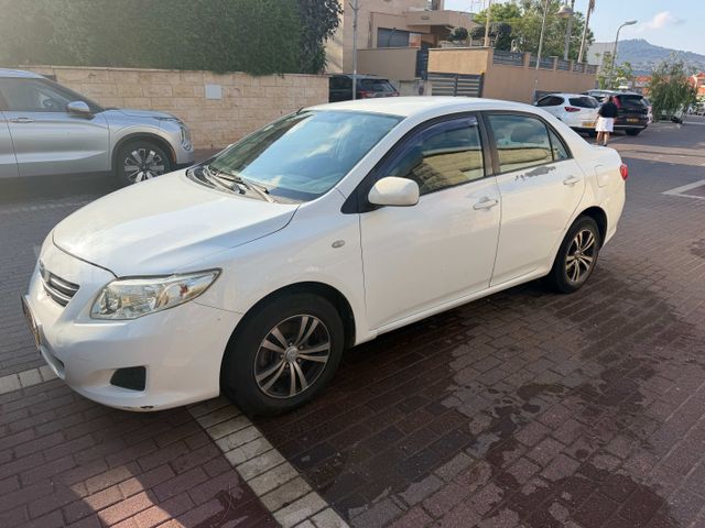 מודעת רכב טויוטה קורולה