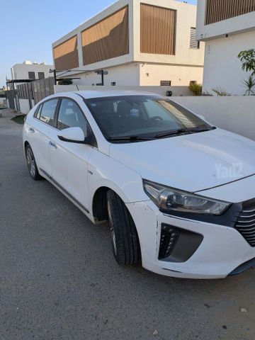מודעת רכב יונדאי איוניק