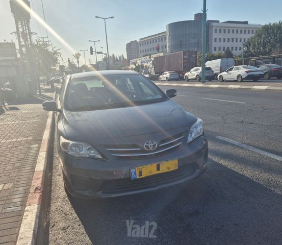 מודעת רכב טויוטה קורולה