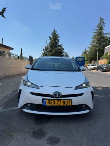 מודעת רכב טויוטה פריוס