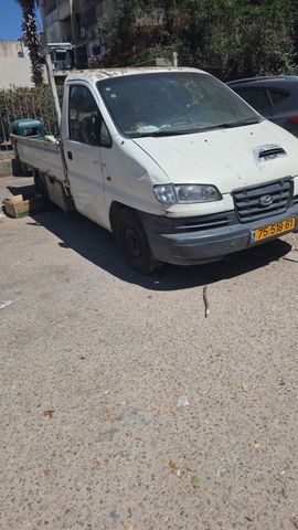 H-1 / i800 SV ידני חד קבינה 3 מק 2 דל 2.5 (105 כ״ס)