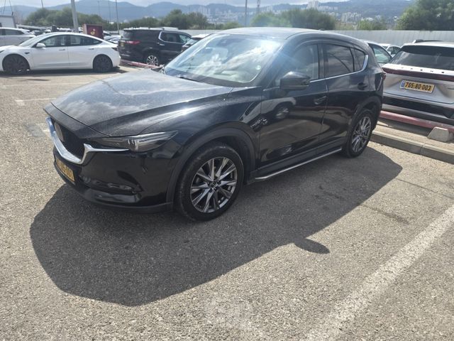 מודעת רכב מאזדה CX-5