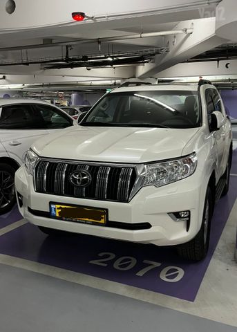 מודעת רכב טויוטה לנד קרוזר