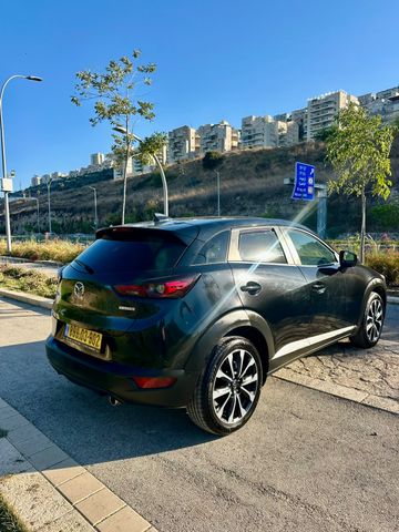 מודעת רכב מאזדה CX-3 1