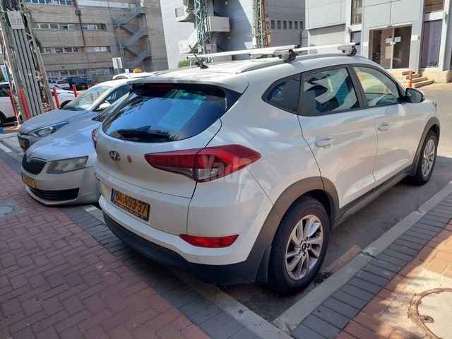 מודעת רכב יונדאי טוסון