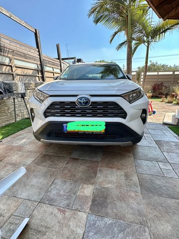 מודעת רכב טויוטה RAV4