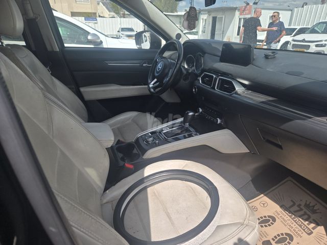 מודעת רכב מאזדה CX-5 2