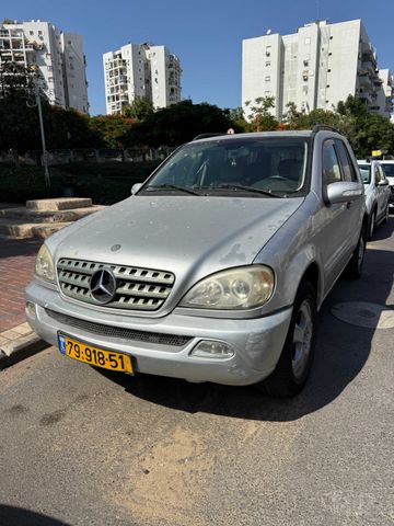 מודעת רכב מרצדס-בנץ ML