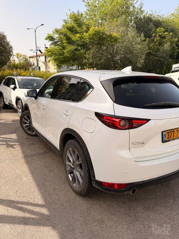 מודעת רכב מאזדה CX-5