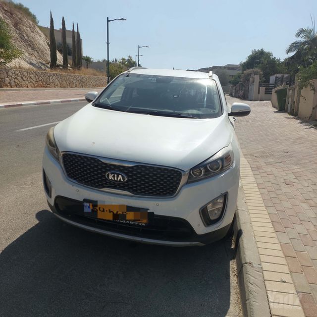 מודעת רכב קיה סורנטו