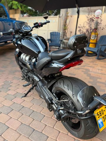 מודעת רכב טריומף Rocket III GT