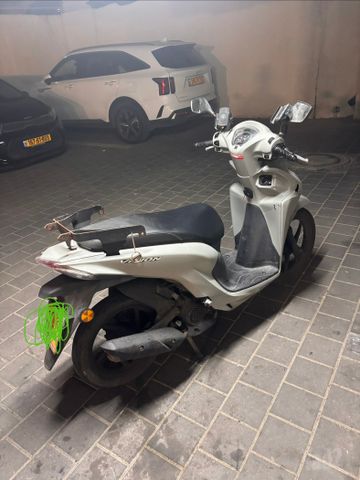 מודעת רכב הונדה VISION110