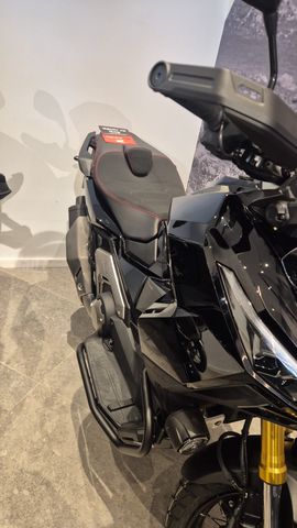 מודעת רכב הונדה X-ADV750